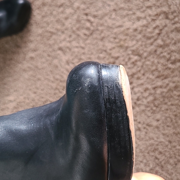 Heeled booties - Picture 3 of 4